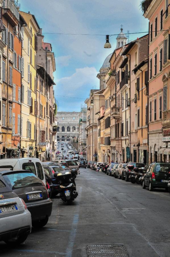 Pied-A-Terre Domusuite Rhome Colosseo Rome Ruang foto